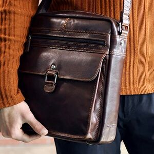 Jack George Unisex Large Brown Voyager Buffalo Leather Bag